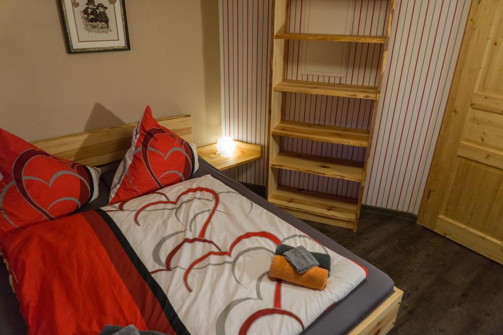 Ferienwohnung Laempelberg Klingenthal Bagian luar foto