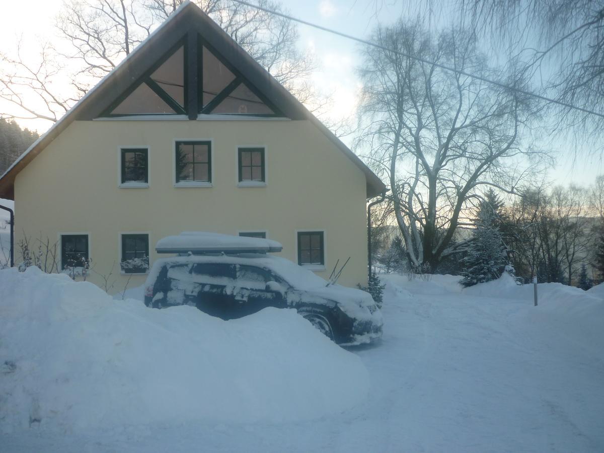 Ferienwohnung Laempelberg Klingenthal Bagian luar foto